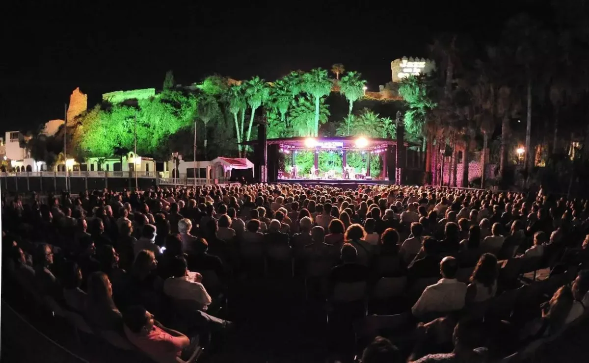 La Caña Flamenca aterriza en Almuñécar con tres grandes citas en El Majuelo y el Castillo de La Herradura - Vida y Cultura - 90 Costa