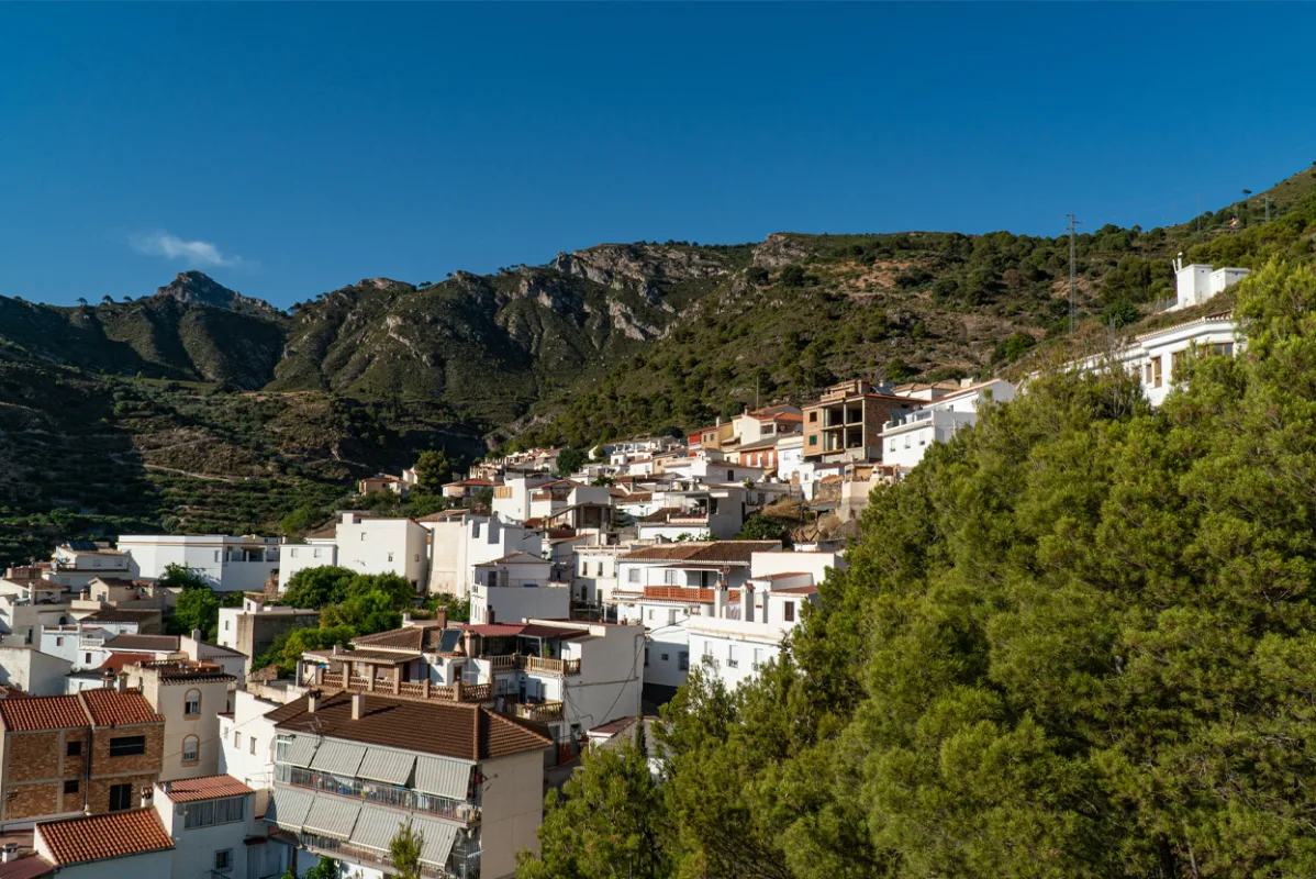 Jete, el paraíso subtropical de la Costa de Granada que debes descubrir - 90 Costa