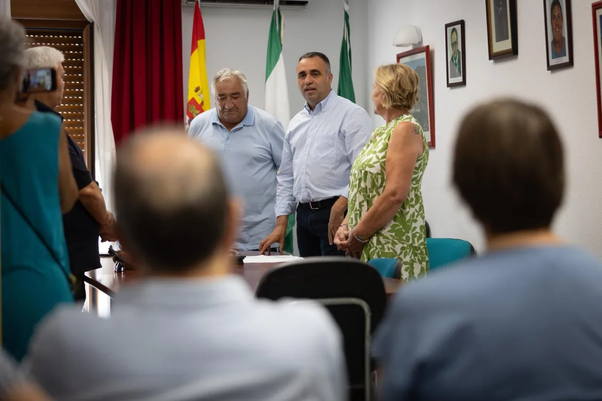 La Diputación de Granada inicia la construcción de un pozo para garantizar el suministro de agua al Ferrer (Rubite) - 90 Costa