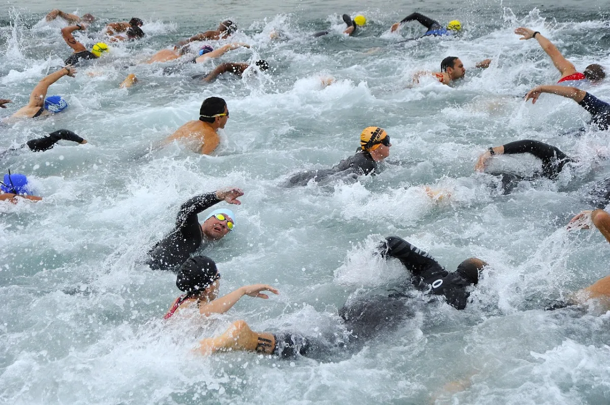 Almuñécar se prepara para una doble jornada de triatlón de alto nivel - Deportes - 90 Costa