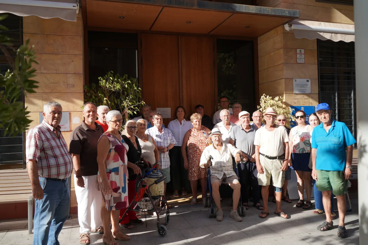 Menmi Sáez exige la reapertura del centro de mayores del norte de Motril - 90 Costa